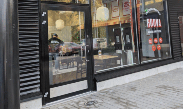 Huuvan uniikki korttelikeittiö Leväselle, viisi suosittua ravintolaa saman katon alla